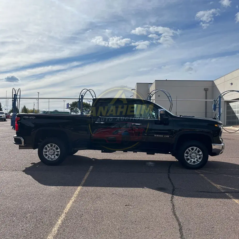 2024 Chevrolet Silverado 3500HD LTZ