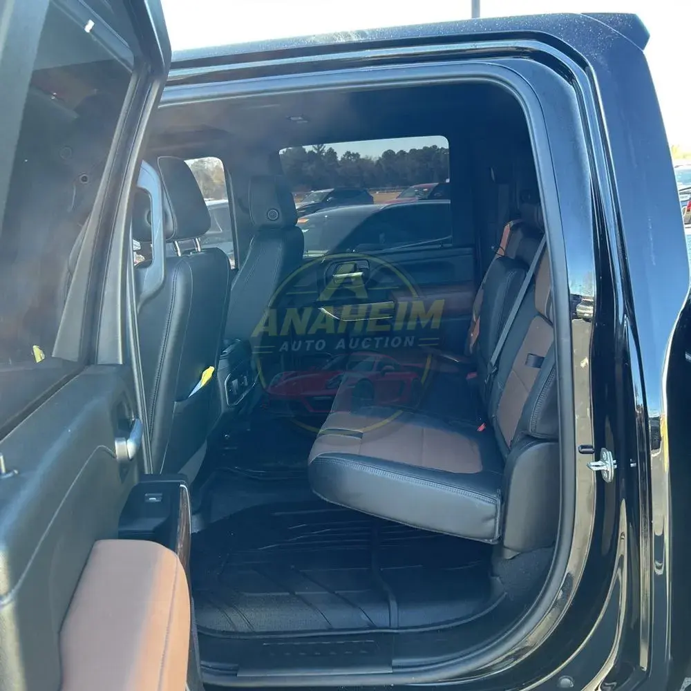 2022 Chevrolet Silverado 3500HD High Country