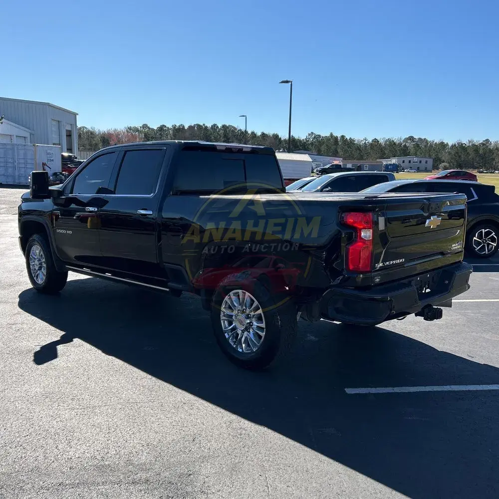 2022 Chevrolet Silverado 3500HD High Country