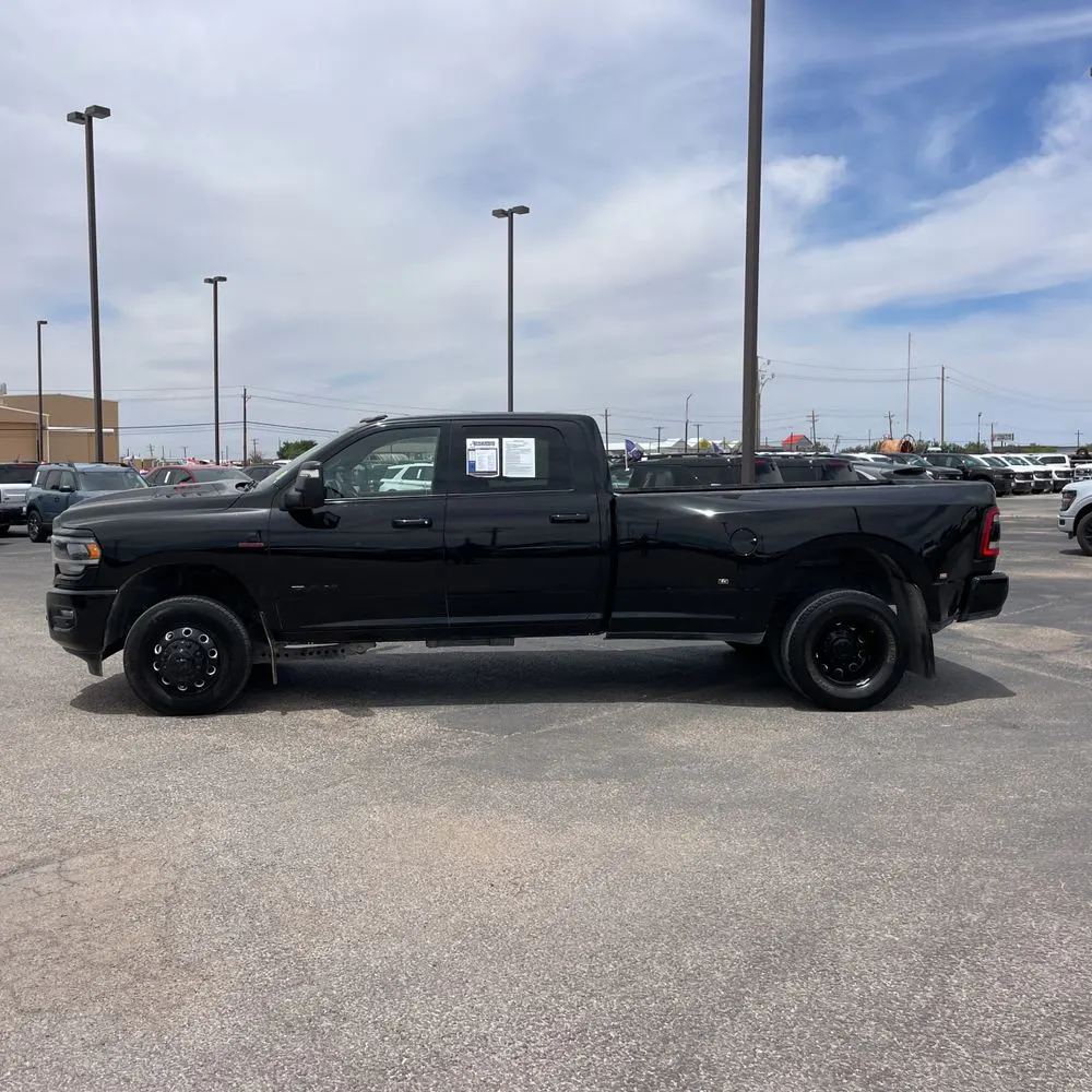 2024 Ram 3500 Laramie