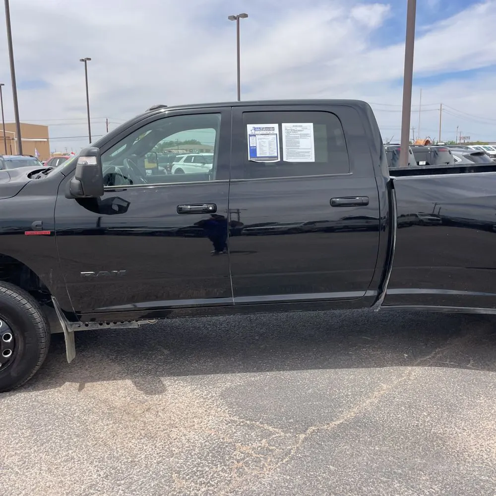 2024 Ram 3500 Laramie
