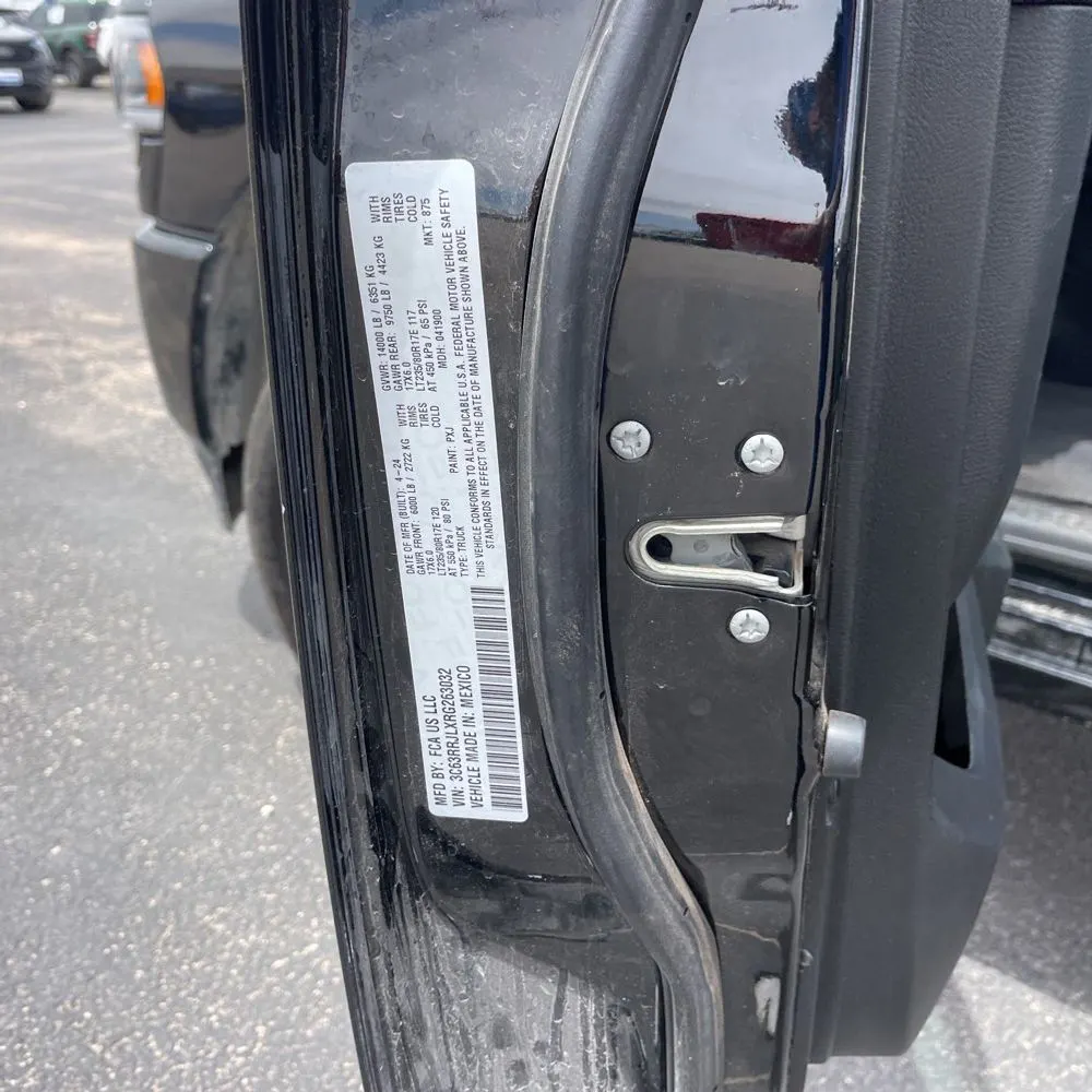 2024 Ram 3500 Laramie