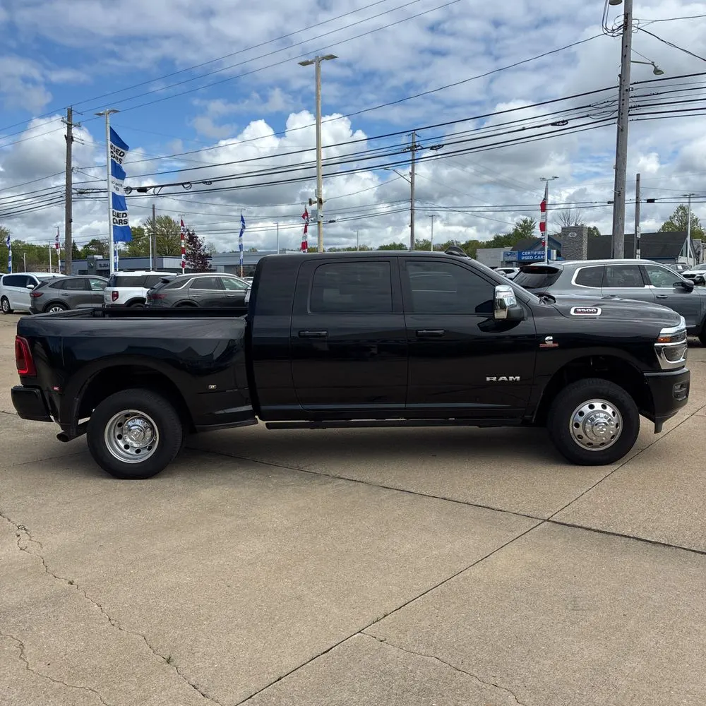 2026 Ram 3500 Laramie Mega Cab 4x4 6'4" Box