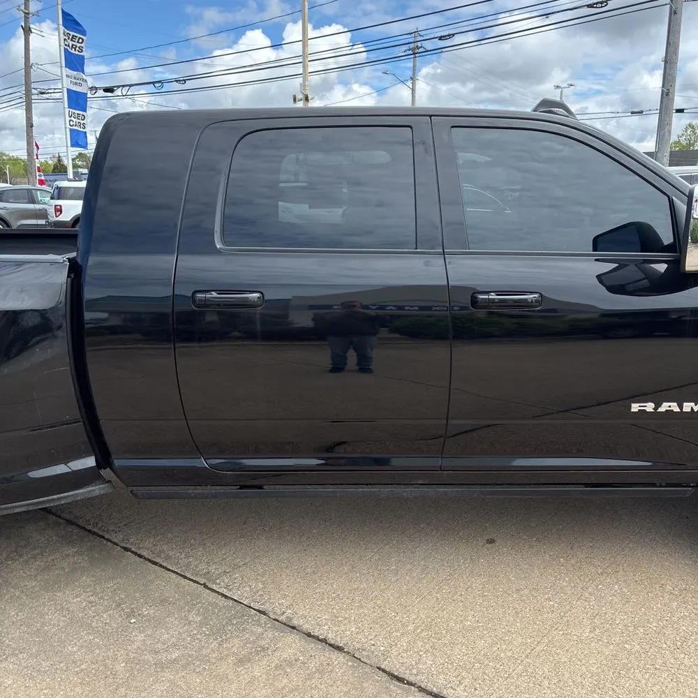2026 Ram 3500 Laramie Mega Cab 4x4 6'4" Box