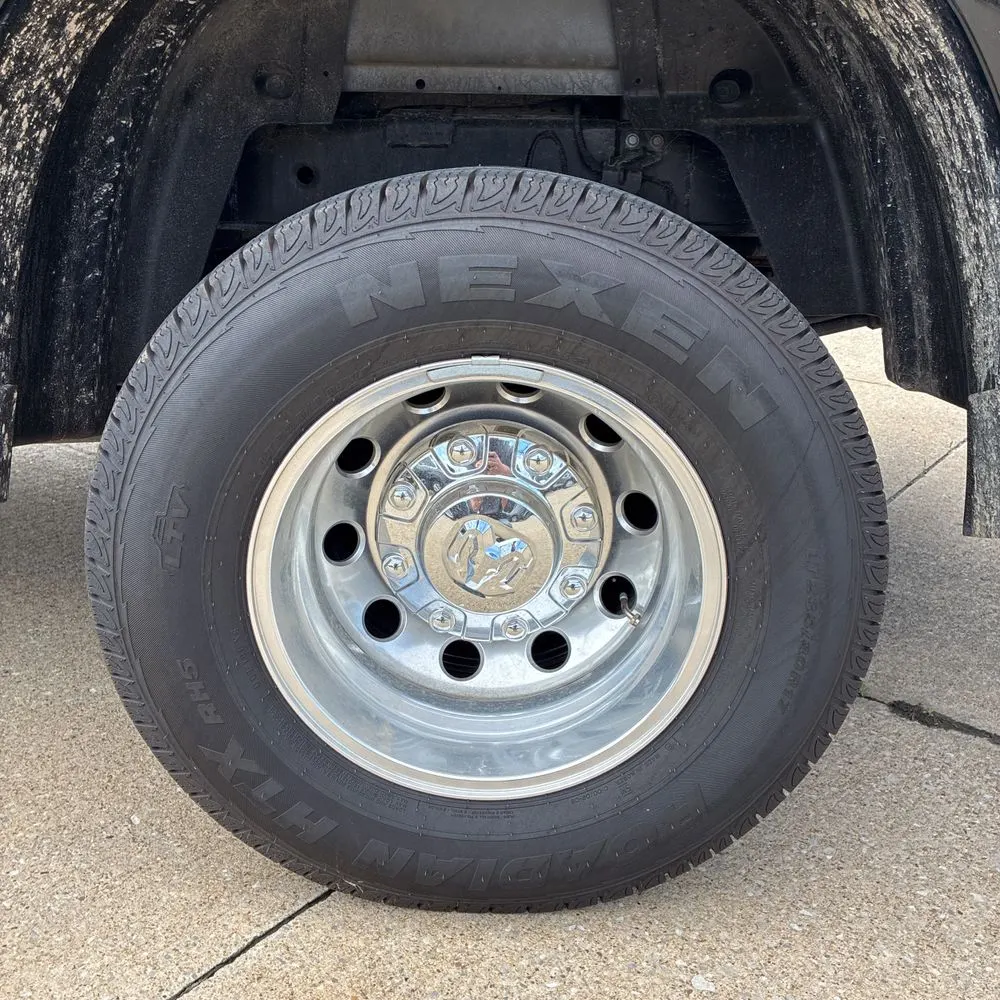 2026 Ram 3500 Laramie Mega Cab 4x4 6'4" Box