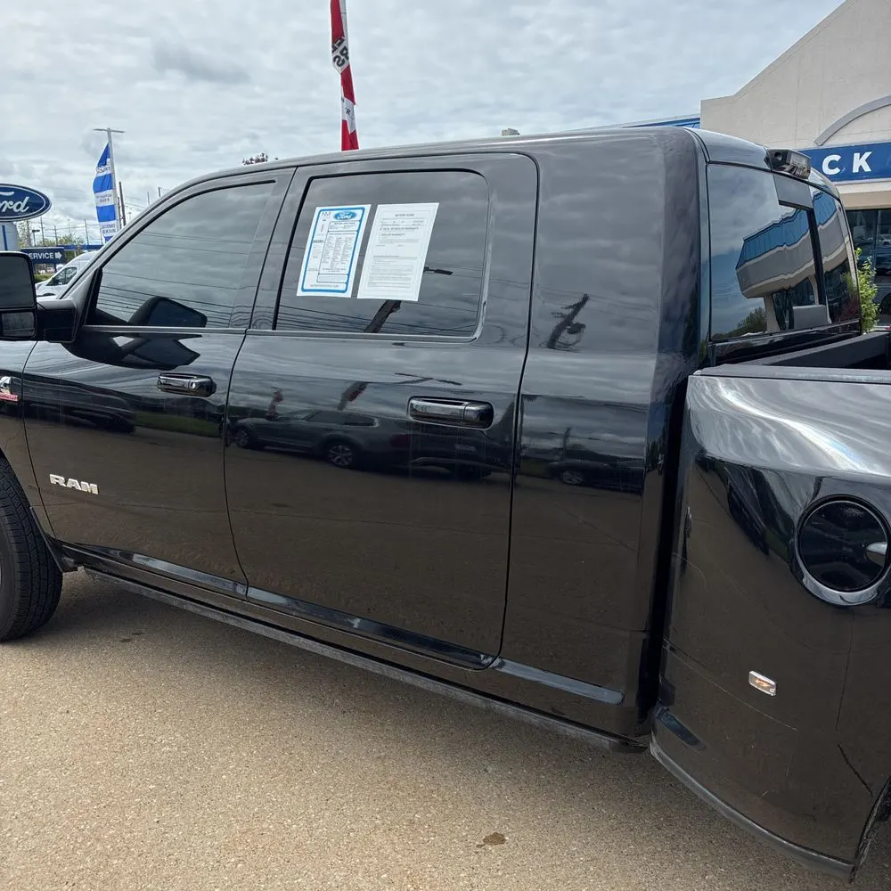 2026 Ram 3500 Laramie Mega Cab 4x4 6'4" Box