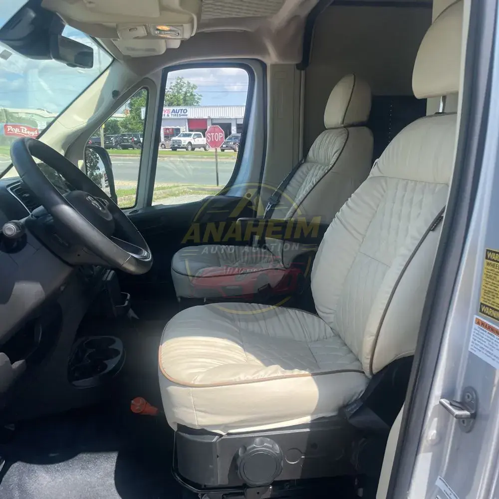 2022 Fleetwood IROK Camper Van 159 WB