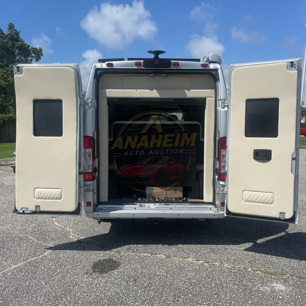 2022 Fleetwood IROK Camper Van 159 WB