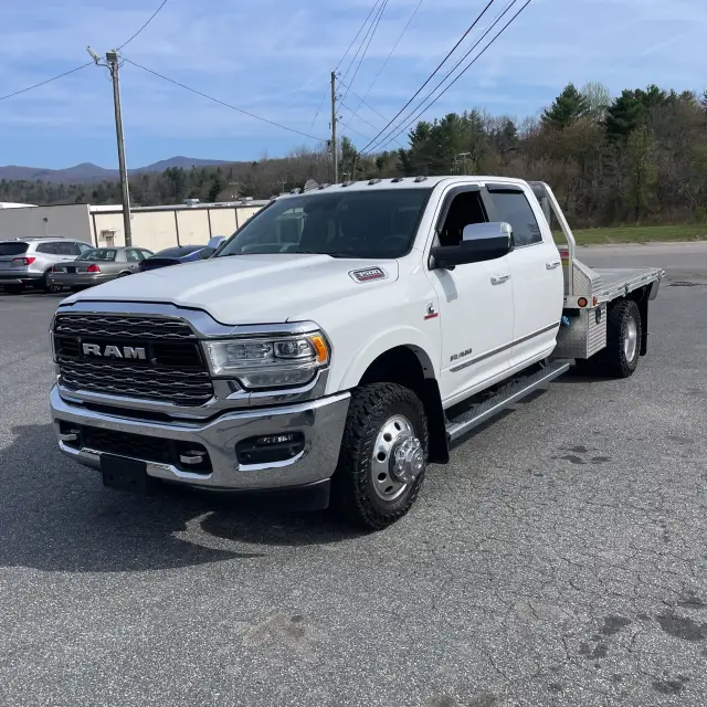 2019 Ram 3500 Chassis Tradesman/SLT/Laramie/Limited