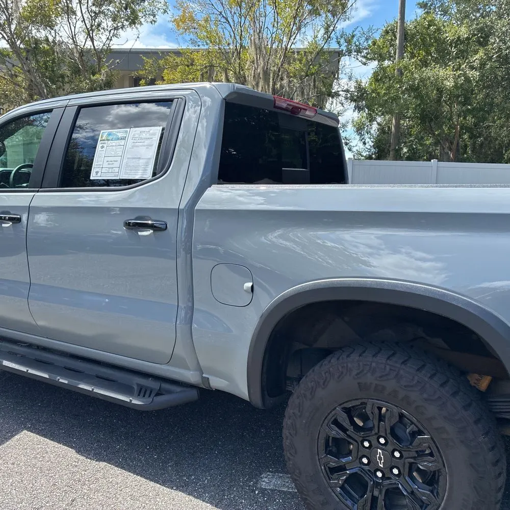2024 Chevrolet Silverado 1500 ZR2