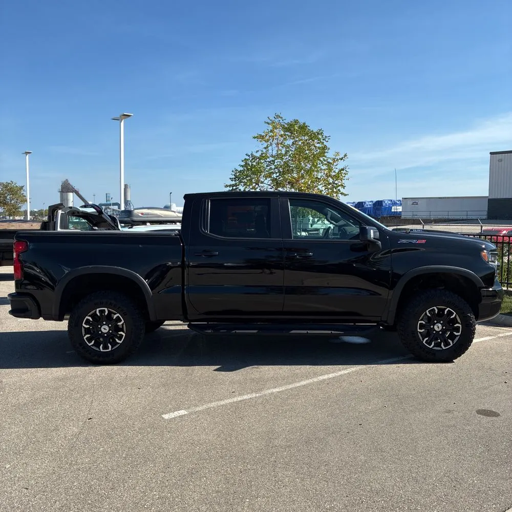 2023 Chevrolet Silverado 1500 ZR2