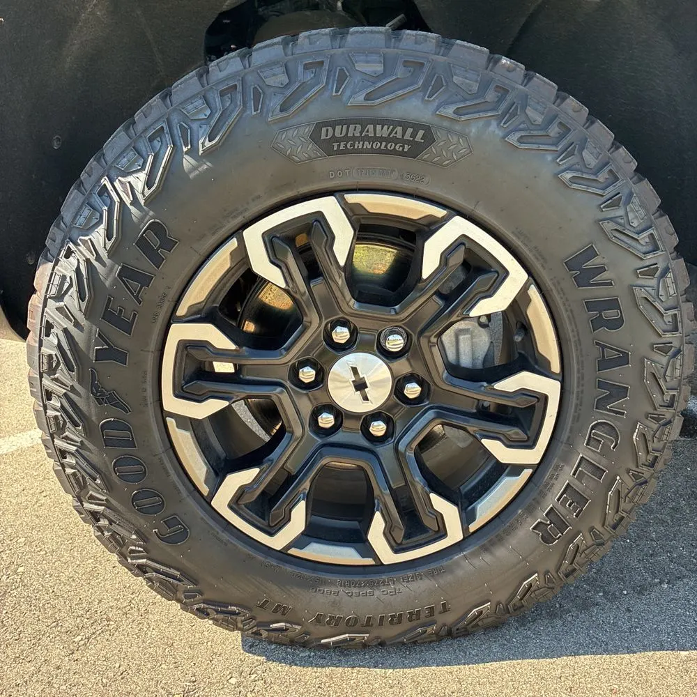2023 Chevrolet Silverado 1500 ZR2