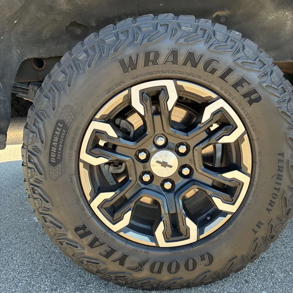 2023 Chevrolet Silverado 1500 ZR2