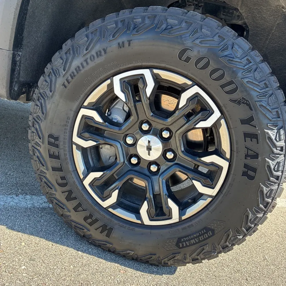 2023 Chevrolet Silverado 1500 ZR2