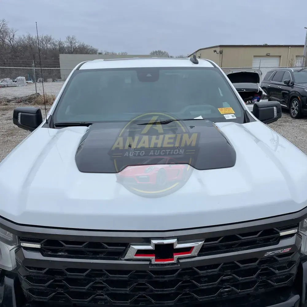 2024 Chevrolet Silverado 1500 ZR2