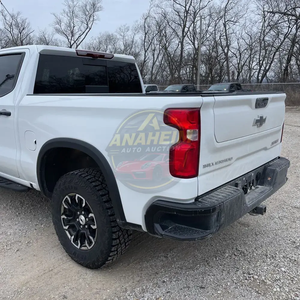 2024 Chevrolet Silverado 1500 ZR2