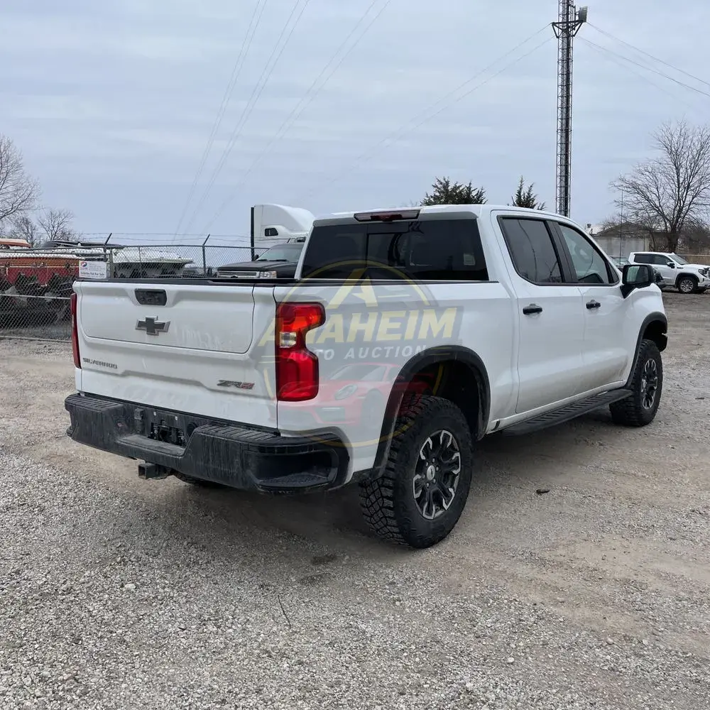 2024 Chevrolet Silverado 1500 ZR2