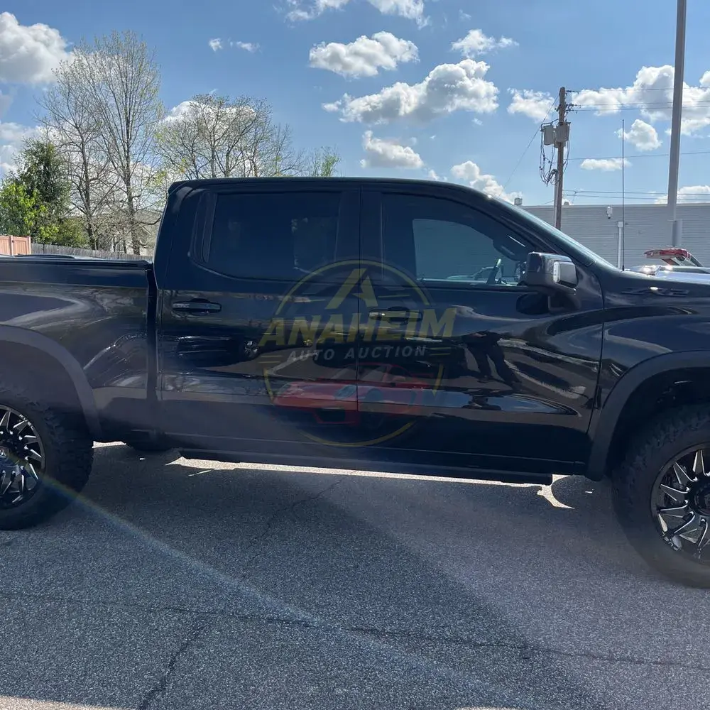 2025 Chevrolet Silverado 1500 ZR2