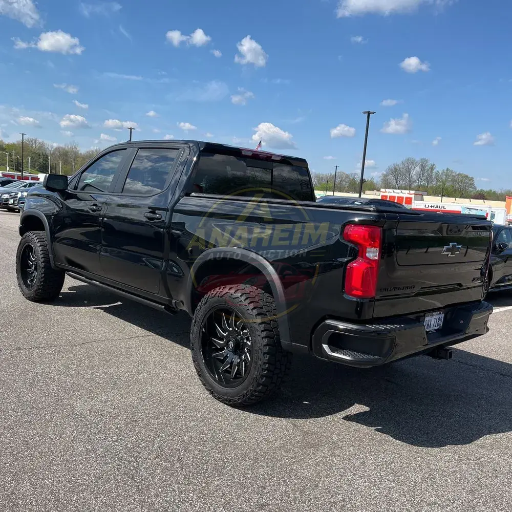 2025 Chevrolet Silverado 1500 ZR2