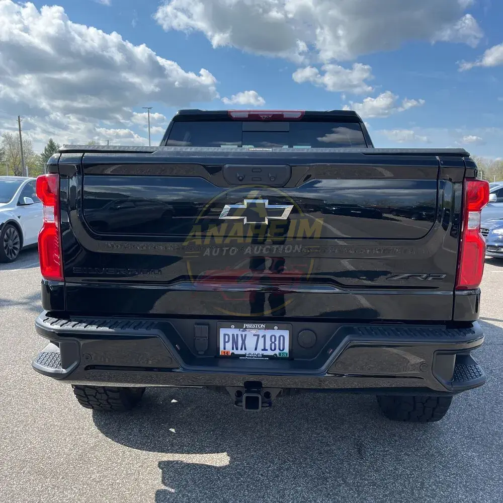 2025 Chevrolet Silverado 1500 ZR2