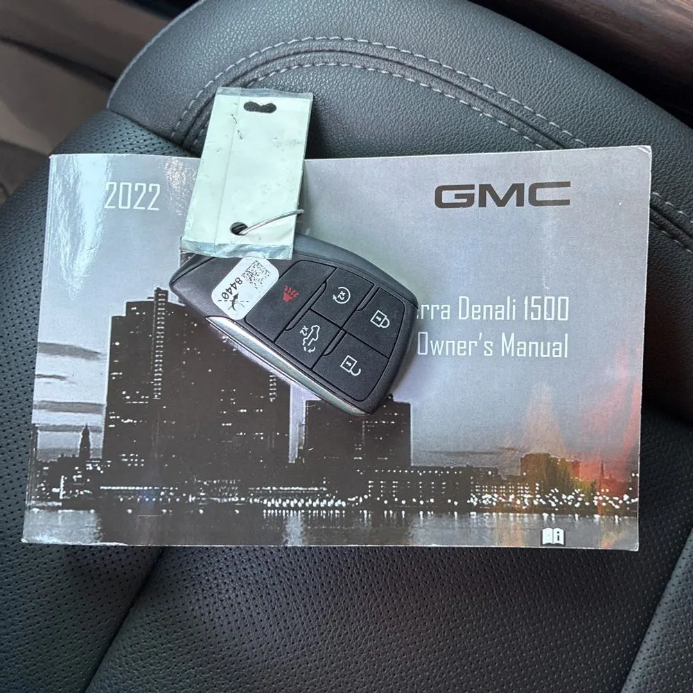 2022 GMC Sierra 1500 SLT