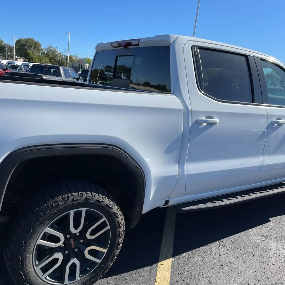 2025 GMC Sierra 1500 AT4
