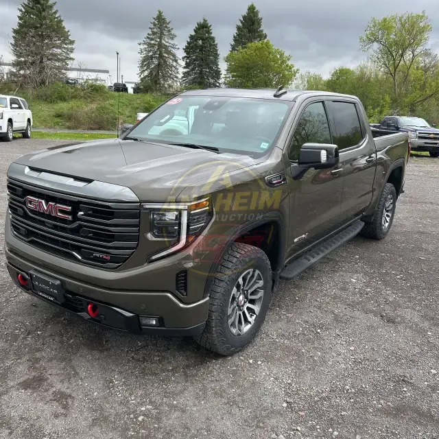 2023 GMC Sierra 1500 AT4