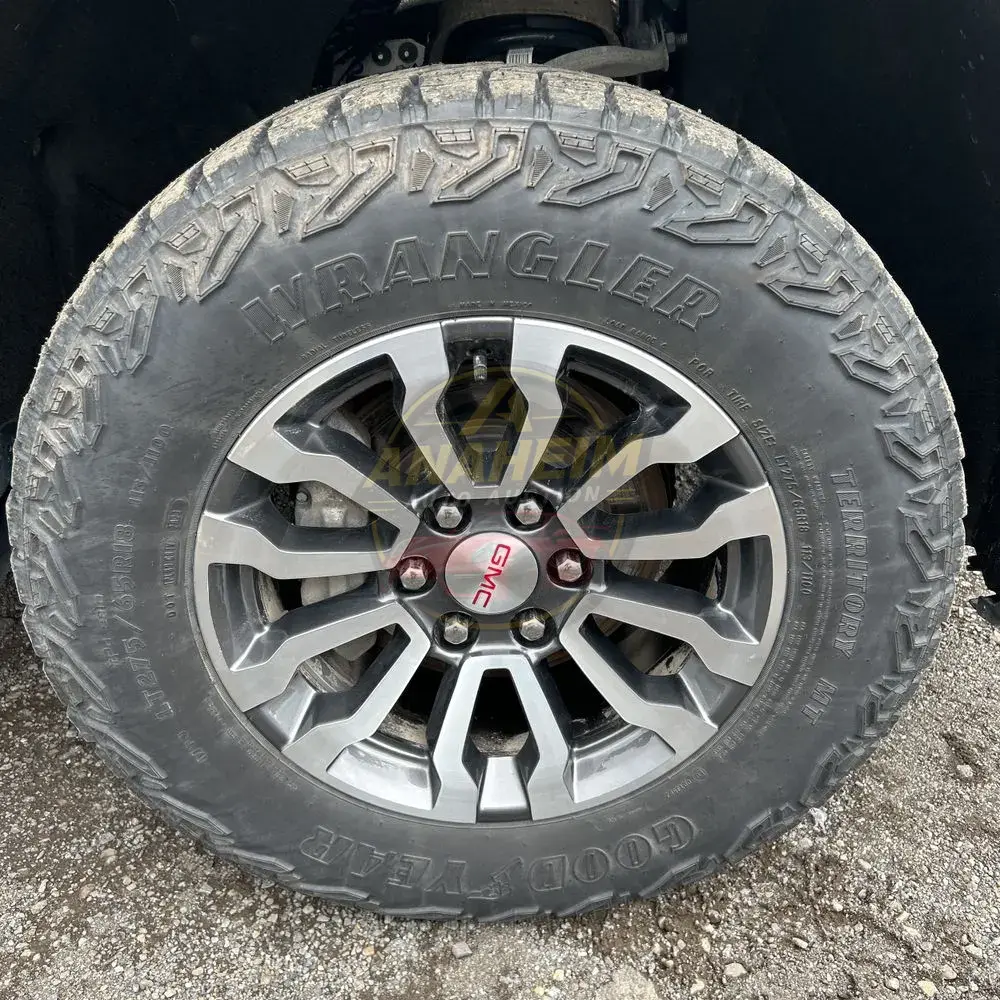 2023 GMC Sierra 1500 AT4