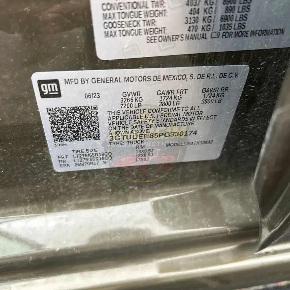 2023 GMC Sierra 1500 AT4