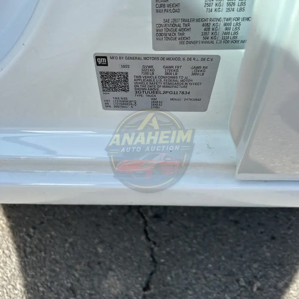 2023 GMC Sierra 1500 AT4