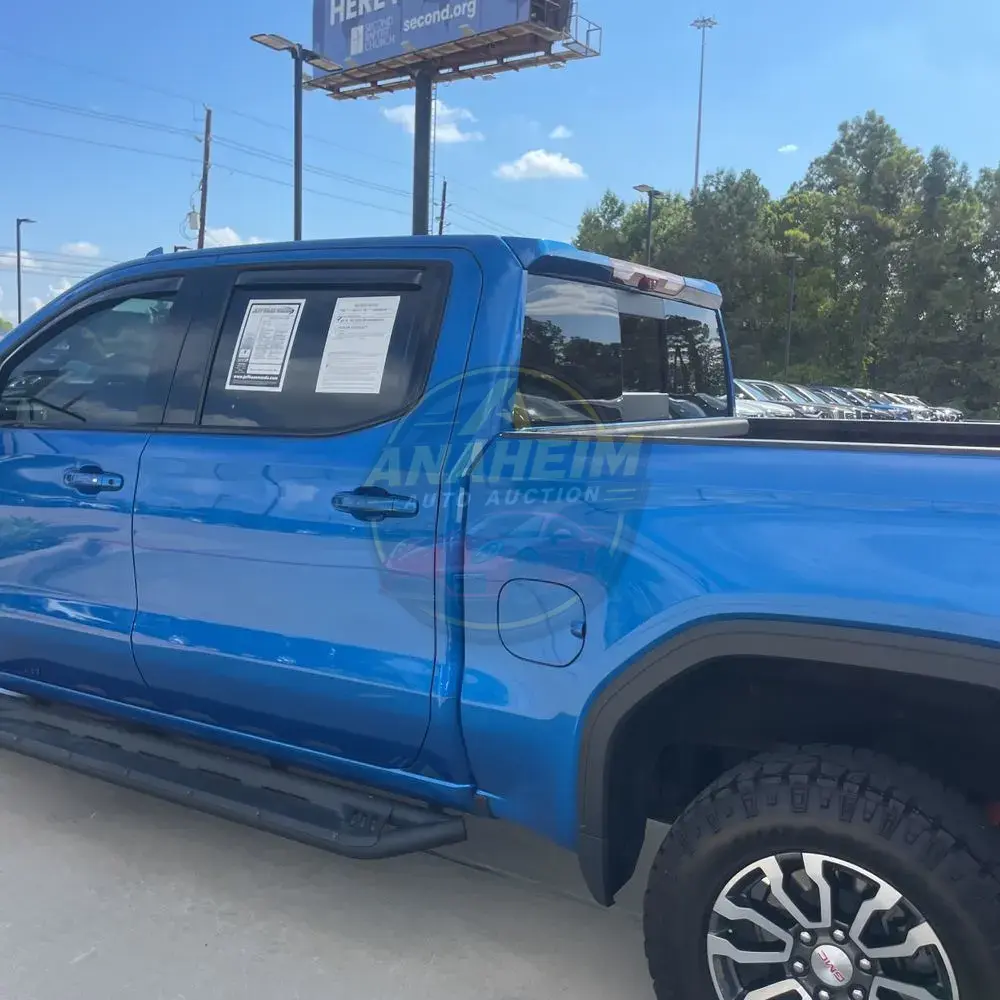 2023 GMC Sierra 1500 AT4