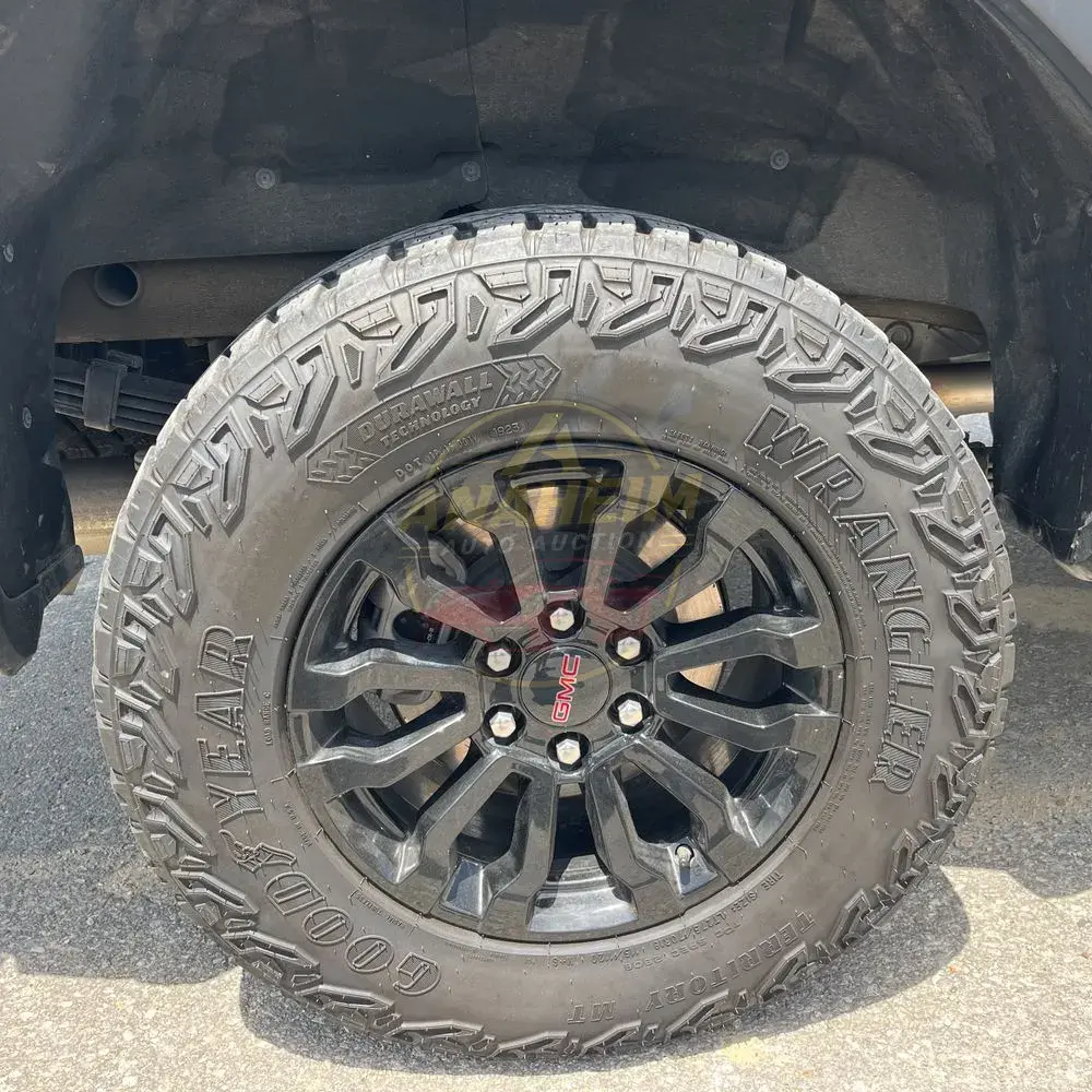 2023 GMC Sierra 1500 AT4X