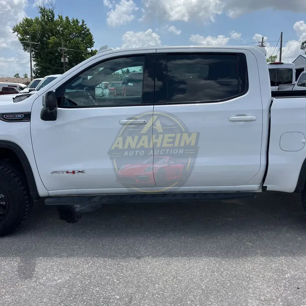 2023 GMC Sierra 1500 AT4X