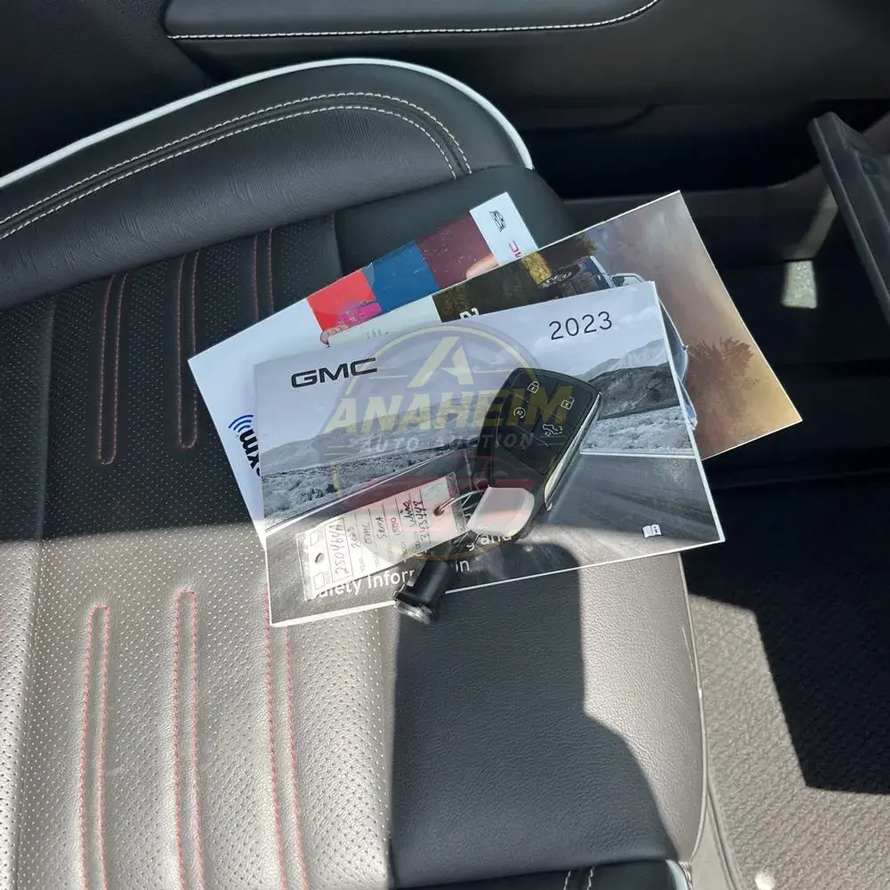 2023 GMC Sierra 1500 AT4X