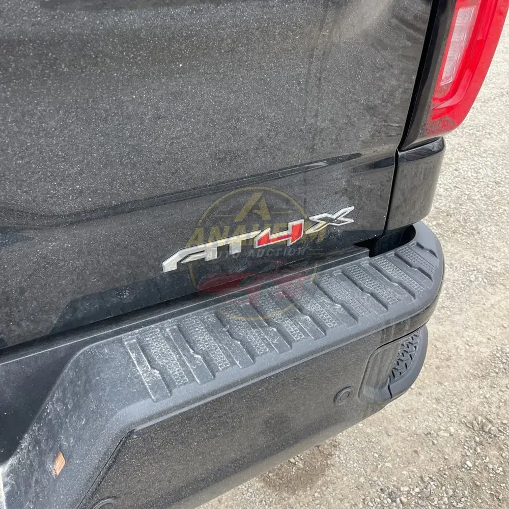 2024 GMC Sierra 1500 AT4X
