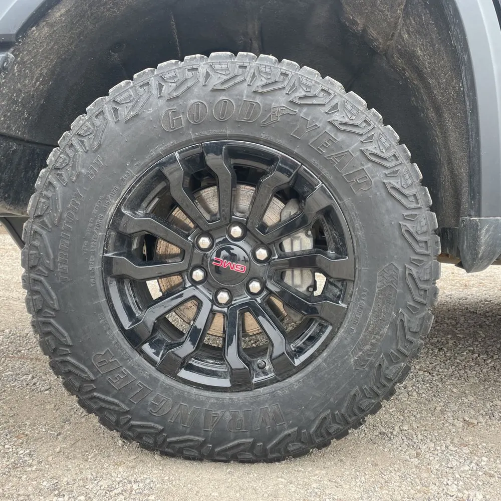 2023 GMC Sierra 1500 AT4X