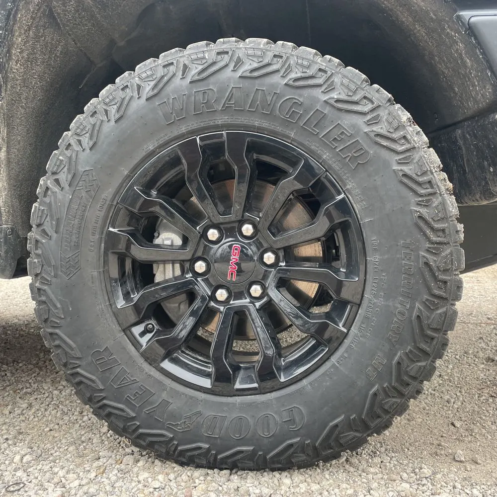 2023 GMC Sierra 1500 AT4X