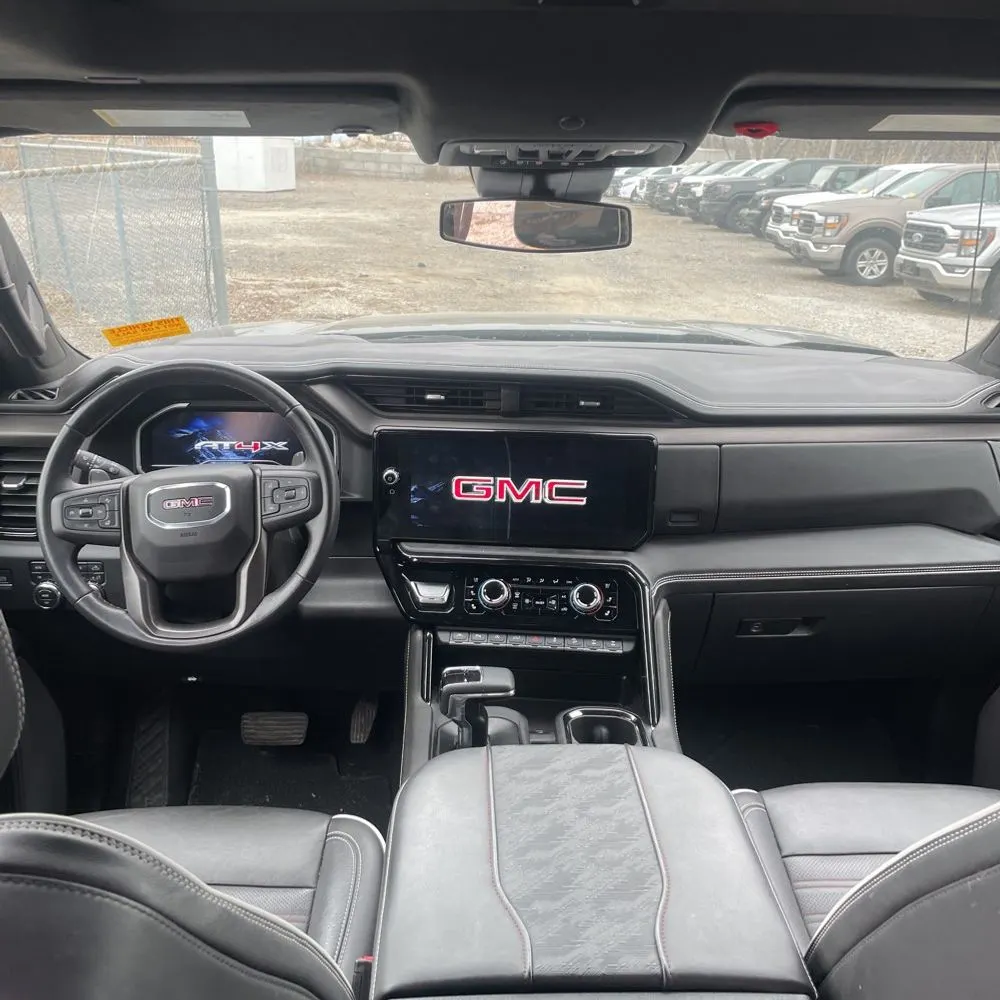 2023 GMC Sierra 1500 AT4X