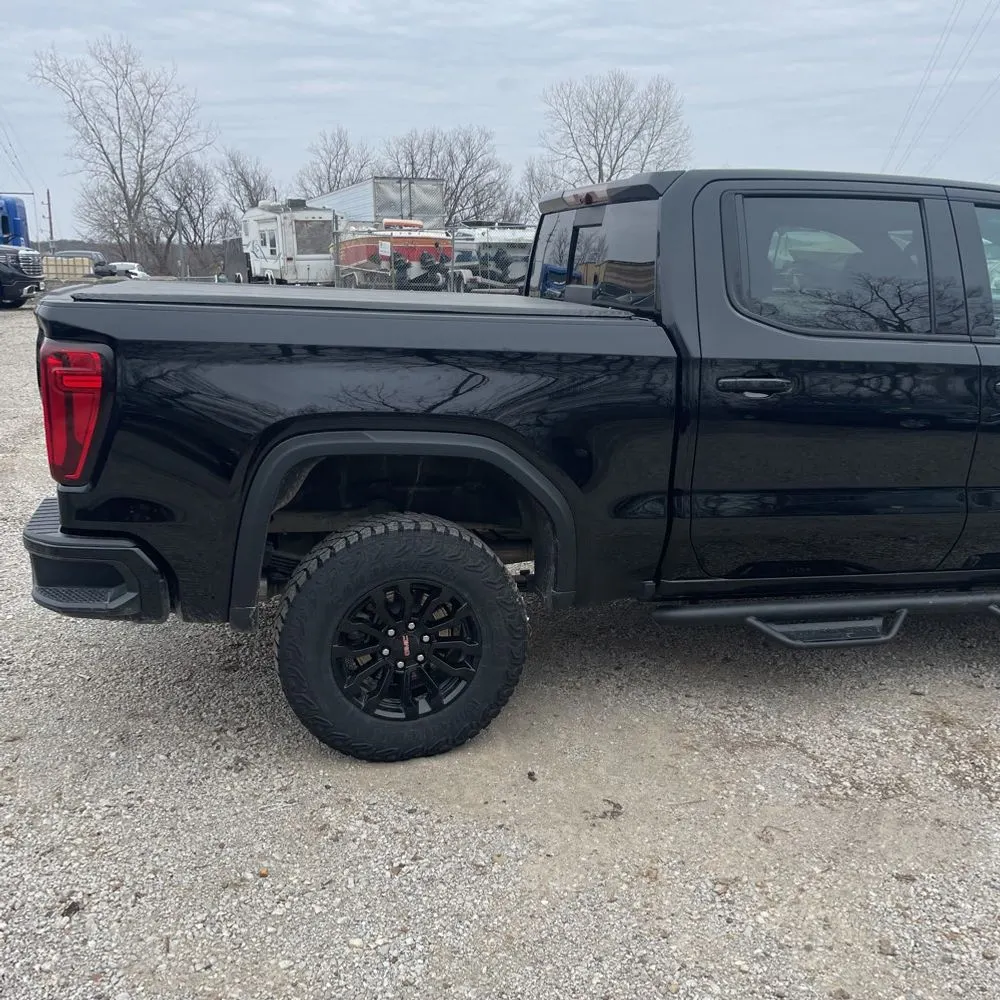 2023 GMC Sierra 1500 AT4X