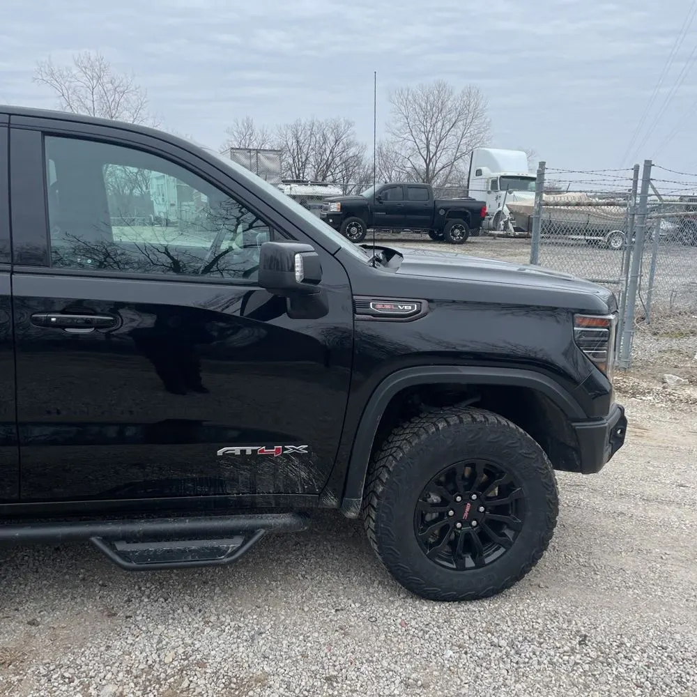 2023 GMC Sierra 1500 AT4X