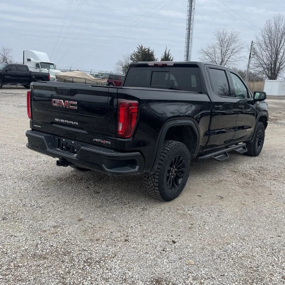 2023 GMC Sierra 1500 AT4X