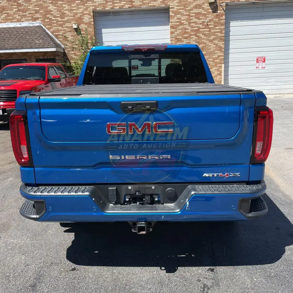 2023 GMC Sierra 1500 AT4X