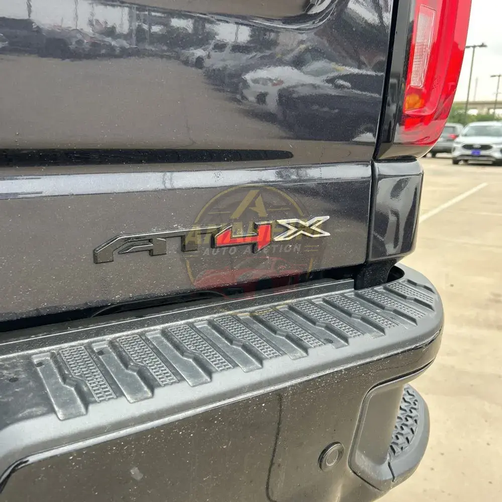 2023 GMC Sierra 1500 AT4X
