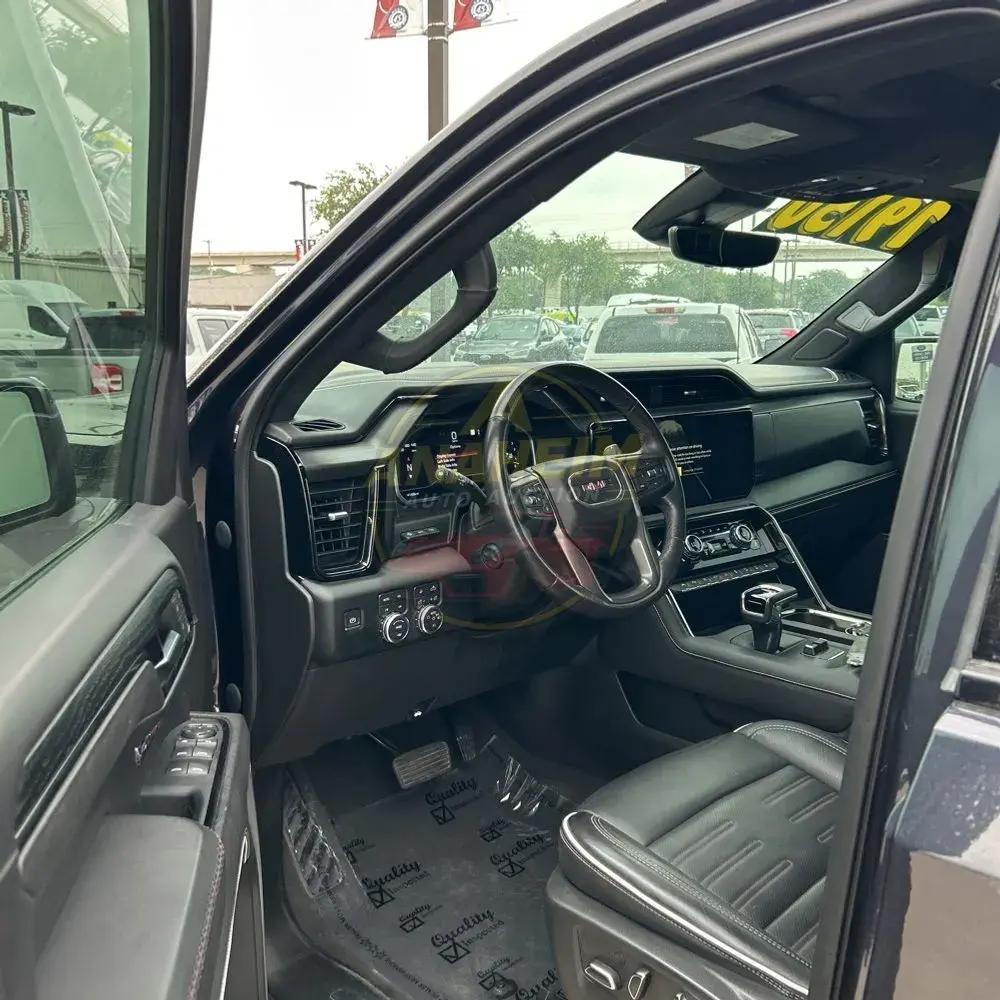 2023 GMC Sierra 1500 AT4X