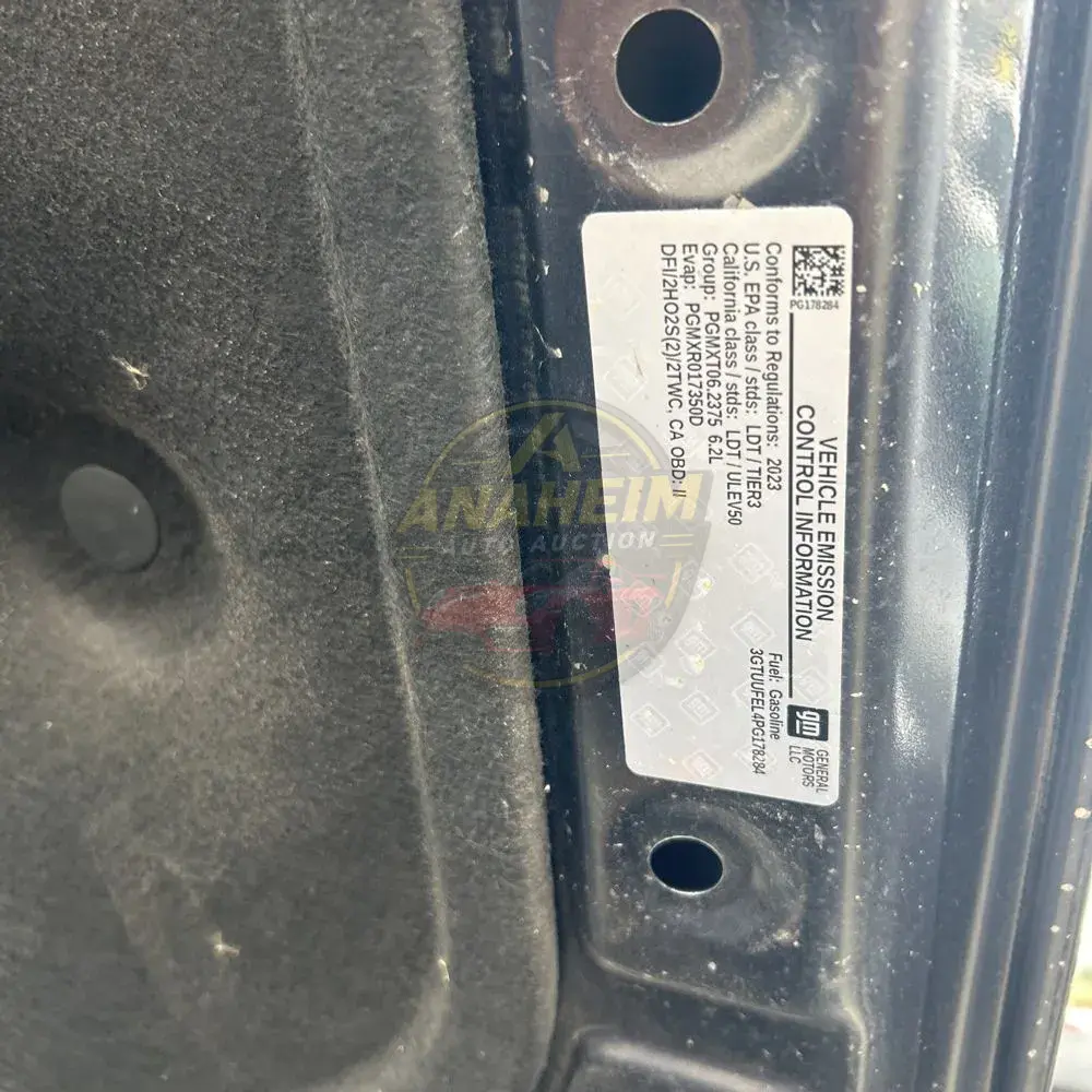 2023 GMC Sierra 1500 AT4X