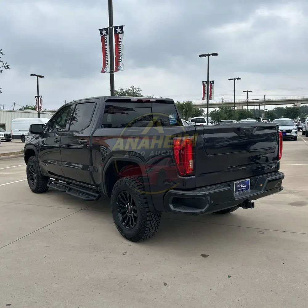 2023 GMC Sierra 1500 AT4X
