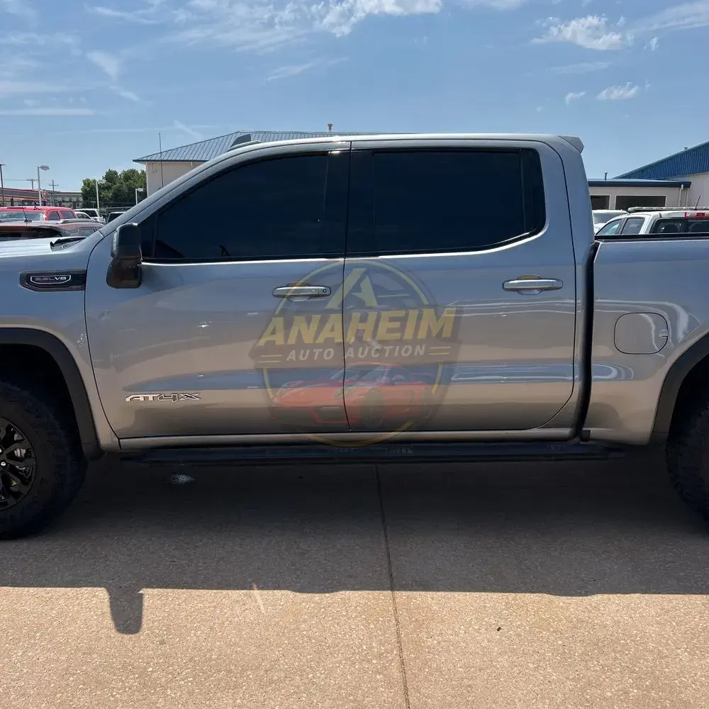 2023 GMC Sierra 1500 AT4X