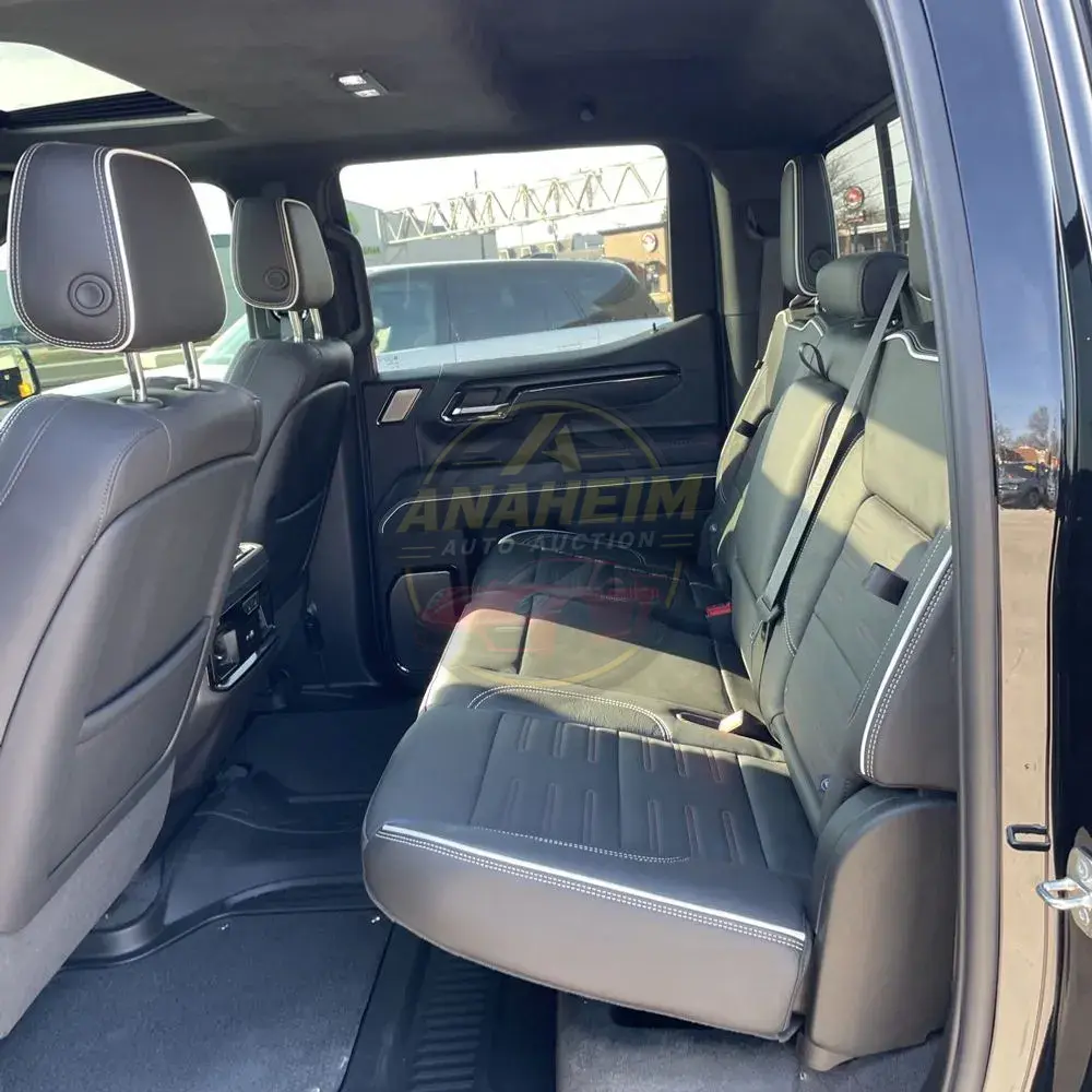 2024 GMC Sierra 1500 AT4X