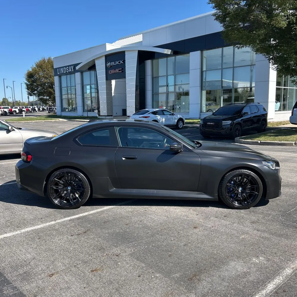 2023 BMW M2