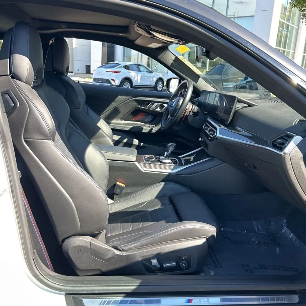 2023 BMW M2